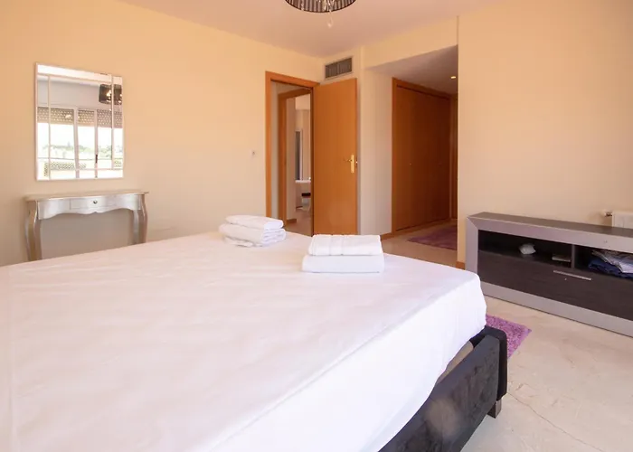 아파트 Spacious Penthouse Guadalmina, San Pedro