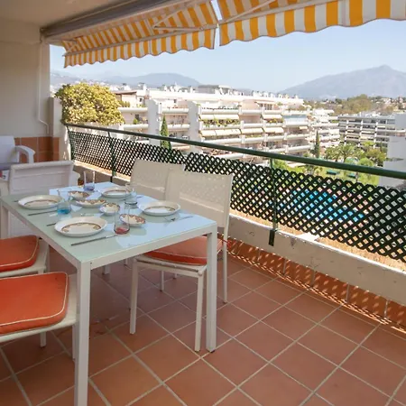Spacious Penthouse Guadalmina, San Pedro