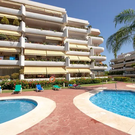 Spacious Penthouse Guadalmina, San Pedro Апартаменты