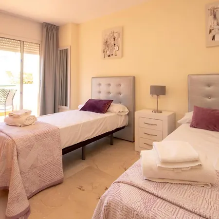 Spacious Penthouse Guadalmina, San Pedro Апартаменты *